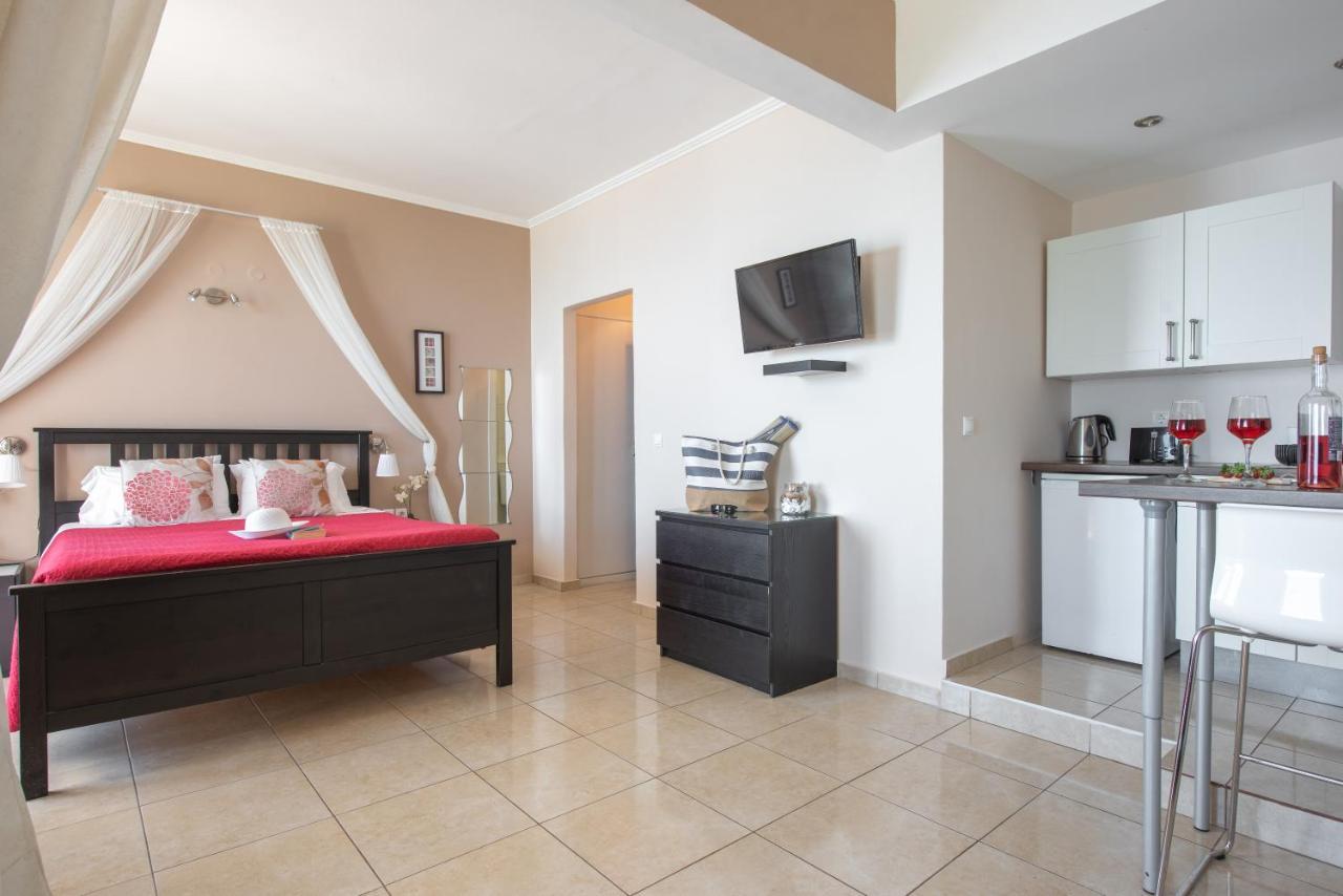 Galini Beach Studios And Penthouse Mesongí Extérieur photo