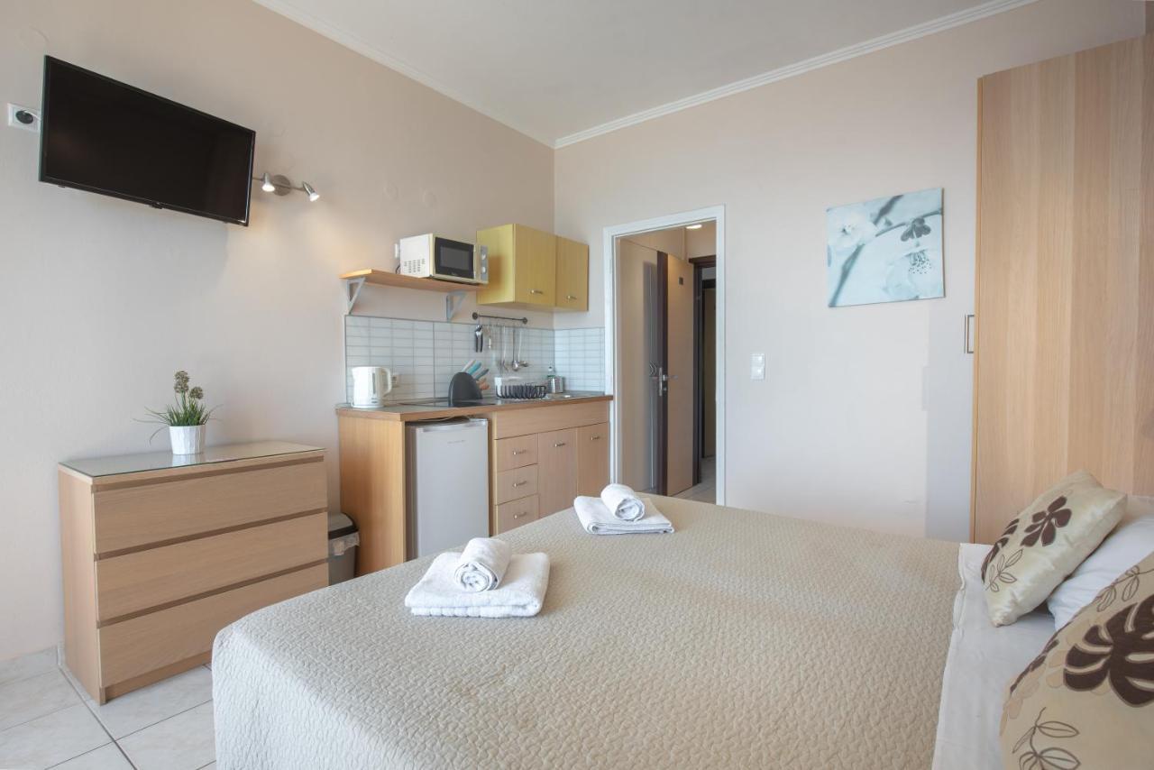 Galini Beach Studios And Penthouse Mesongí Extérieur photo