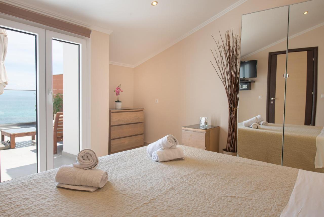 Galini Beach Studios And Penthouse Mesongí Extérieur photo