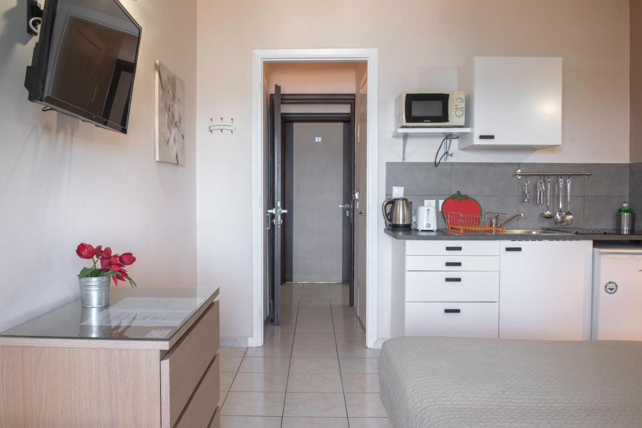 Galini Beach Studios And Penthouse Mesongí Extérieur photo